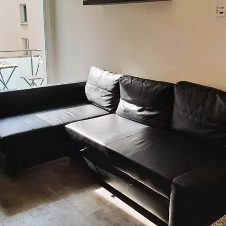 Flats With Balcony Hilda Self Checkin Апартаменты Цюрих